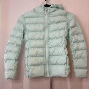 Uniqlo girls puffer jacket, size 7-8, color turquoise